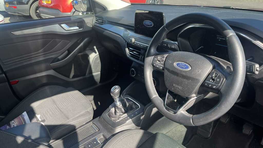 Ford Focus 1.0 Ecoboost 125 Active 2020 Red #4