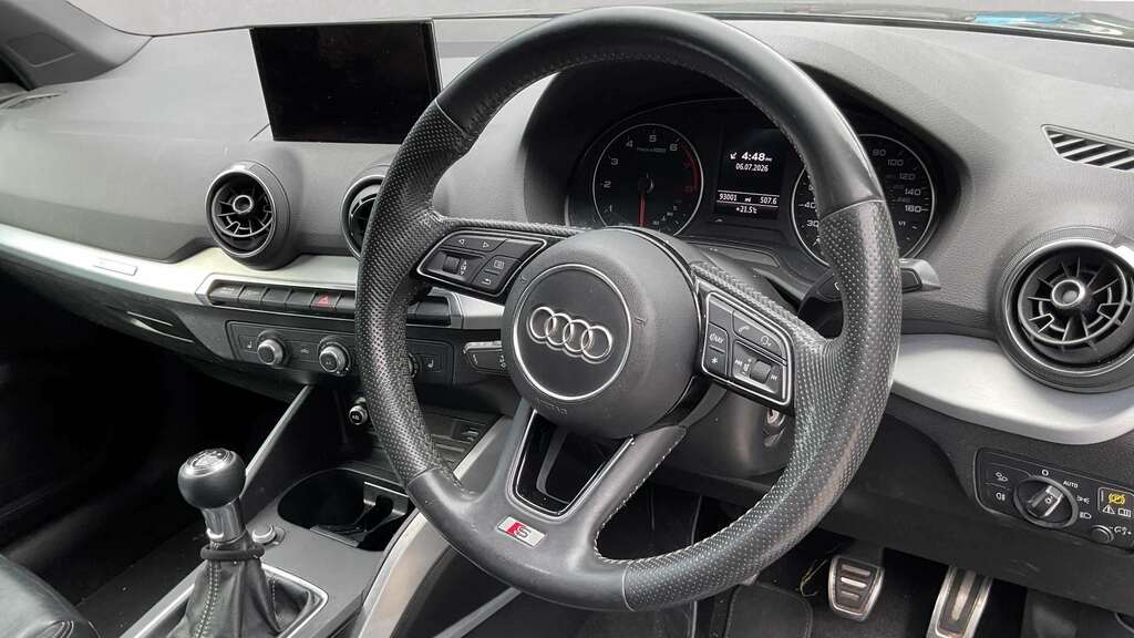 Audi Q2 1.0 Tfsi S Line 2018 PJ18VVX Black #4