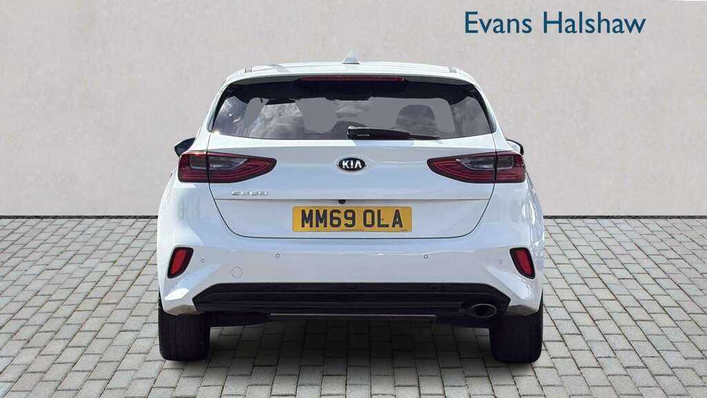 Kia Ceed 1.0T Gdi Isg 3 2019 White #5