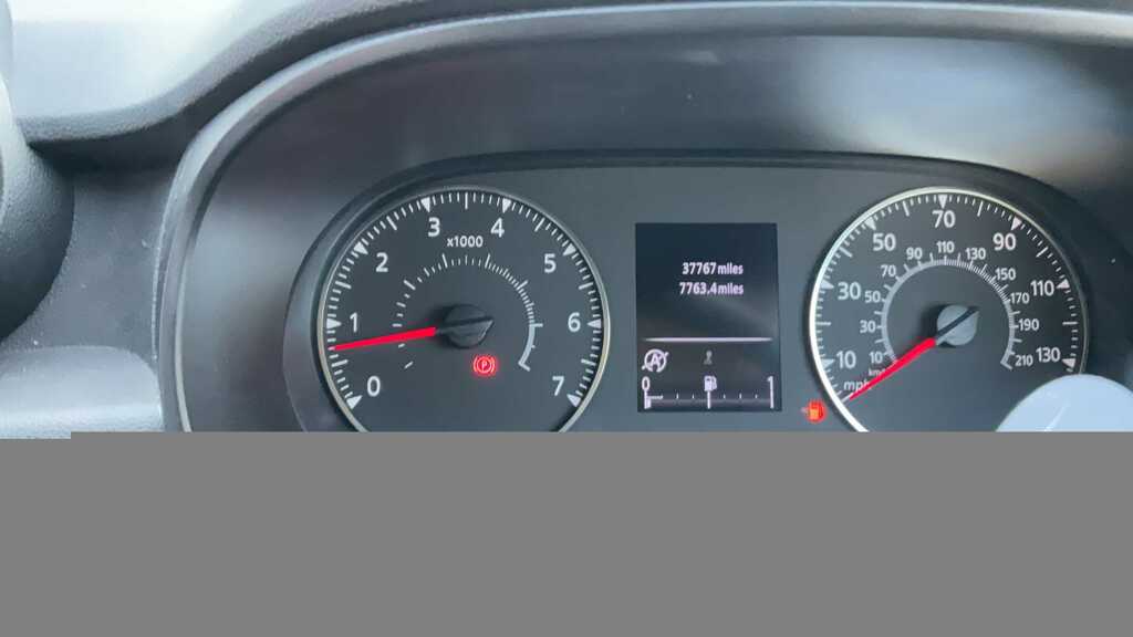 Dacia Duster 1.3 Tce 130 Comfort 2022 LS22SXN Black #4