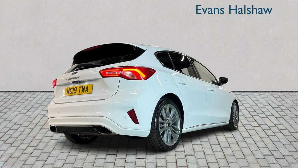 Ford Focus 1.5T Ecoboost Vignale Estate Euro White #8