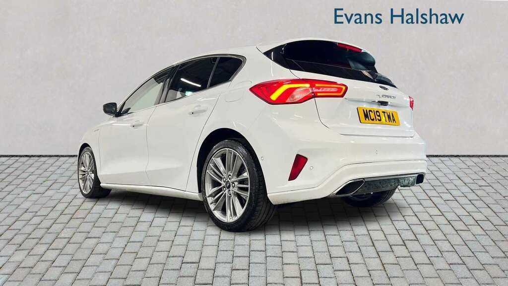 Ford Focus 1.0 Ecoboost 125 2019 White #3
