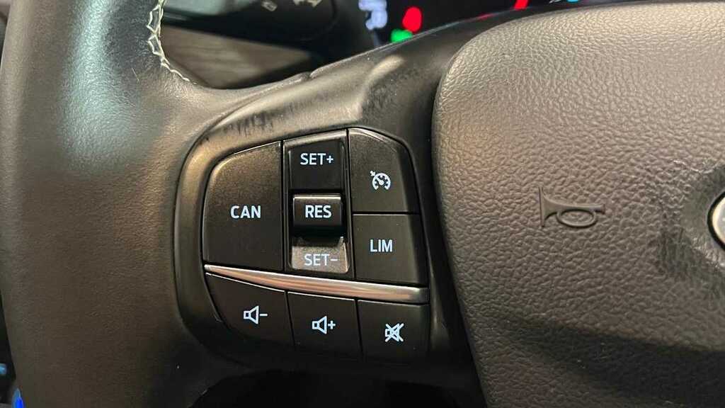Ford Focus 1.5T Ecoboost Vignale Estate Euro White #19