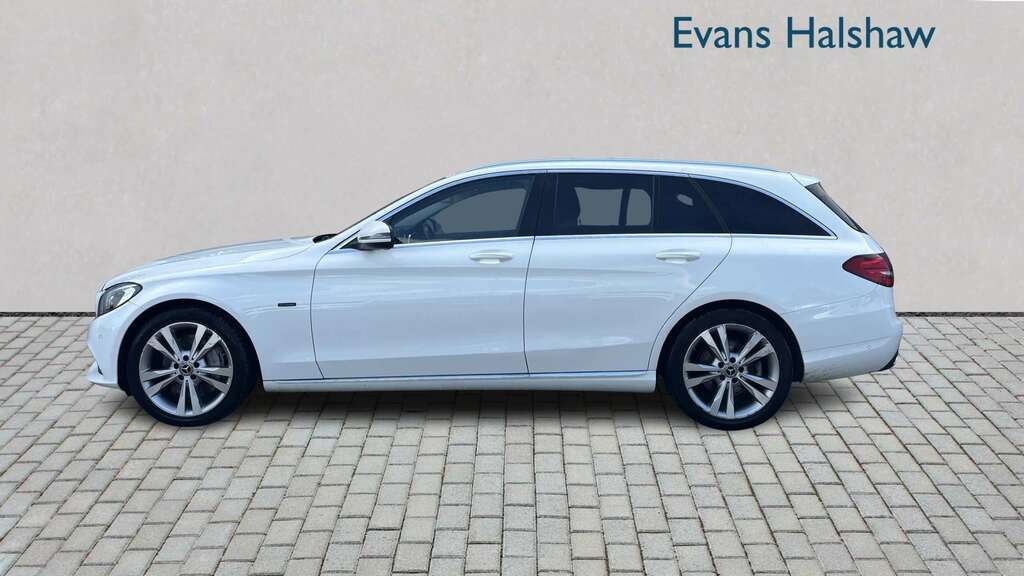 Mercedes-Benz C Class C350e Sport 2018 White #2