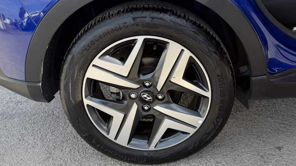 Hyundai Bayon 1.0 Tgdi 120 48V Mhev Premium 2023 Blue #5