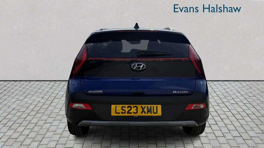 Hyundai Bayon 1.0 Tgdi 120 48V Mhev Premium 2023 Blue #3