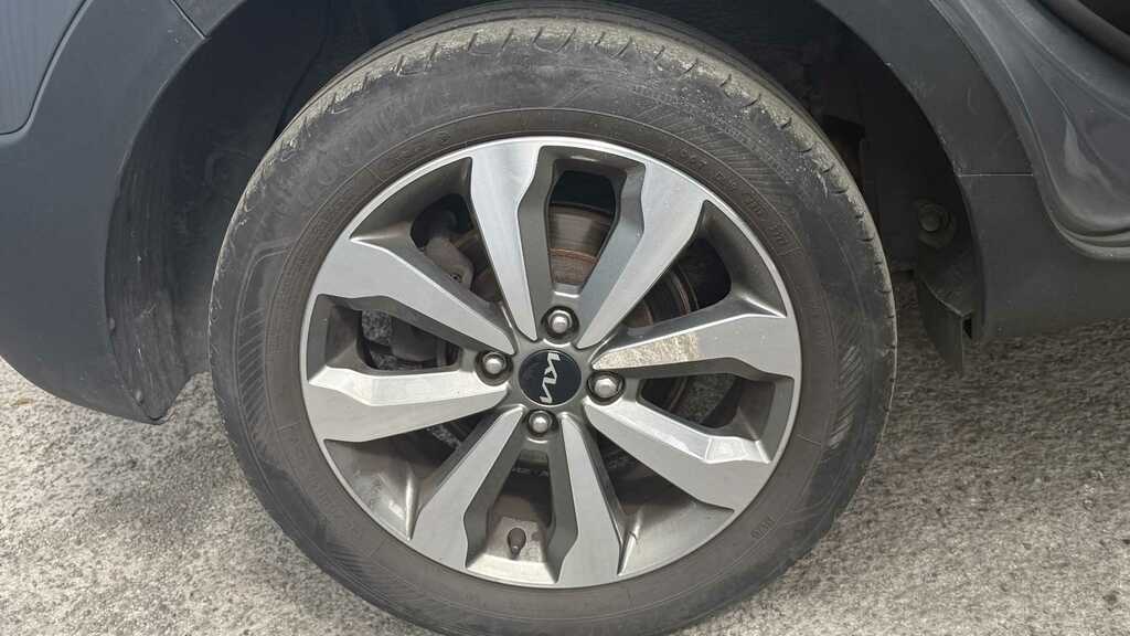 Kia Stonic 1.0T Gdi 99 2 Dct 2023 Grey #4