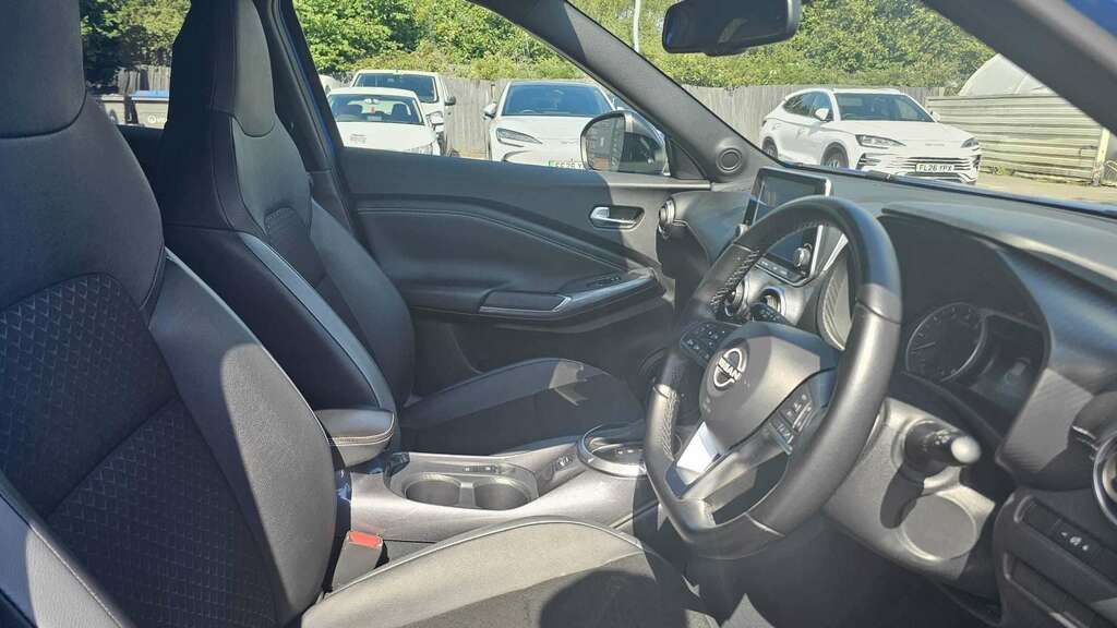 Nissan Juke 1.0 Dig-t Acenta Suv Euro 6 Ss Red #4
