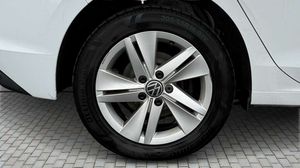 Volkswagen Golf 8 Gti 2.0 Tsi 245Ps 7-Speed Dsg 19 Adela White #4