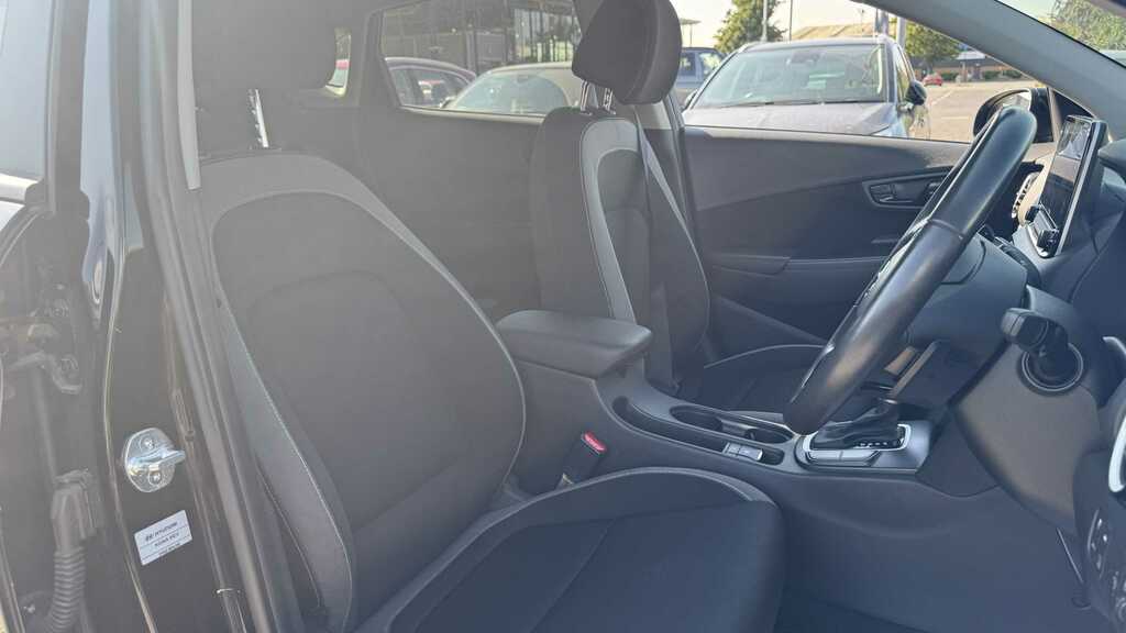 Hyundai Kona 1.6 Gdi Hybrid Premium Dct 2020 YP20UOS Black #5