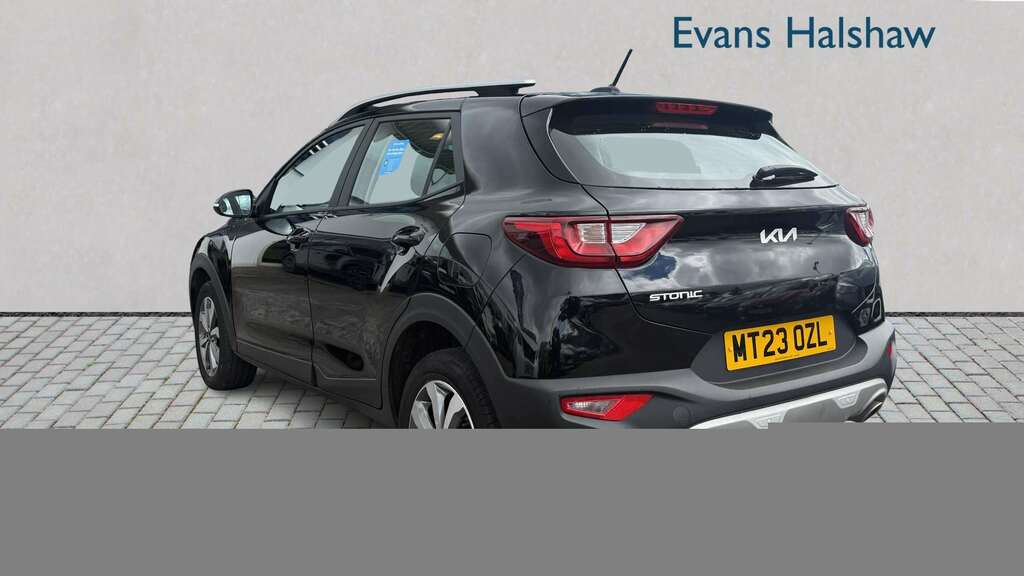 Kia Stonic 1.0T Gdi 99 2 Dct 2023 Black #4