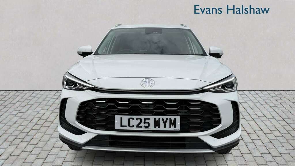 MG ZS 1.5 Hybrid Trophy 2025 White #2