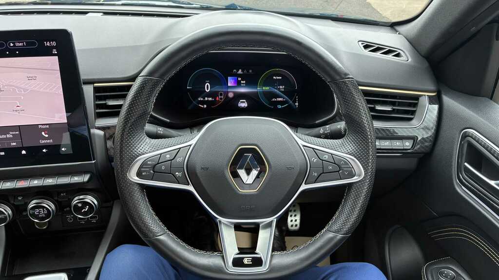 Renault Arkana Renault Arkana 1.3 Tce Mild Hybrid 140 Iconic White #26