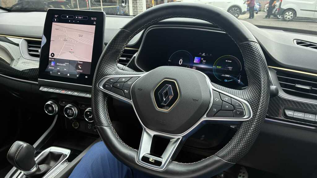 Renault Arkana Renault Arkana 1.3 Tce Mild Hybrid 140 Iconic White #25