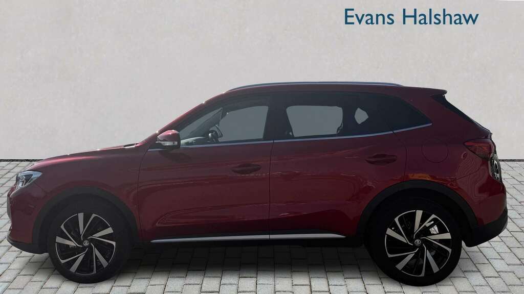 MG ZS 1.5 Hybrid Trophy 2025 Red #4
