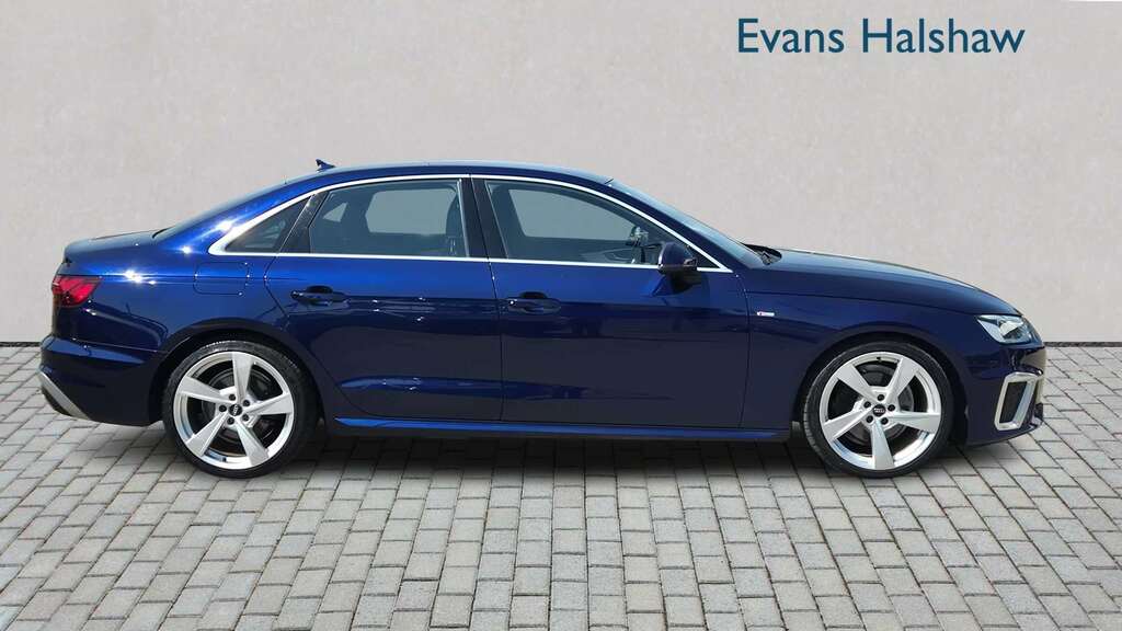 Audi A4 40 Tfsi S Line S Tronic 2020 GL20JKJ Blue #3