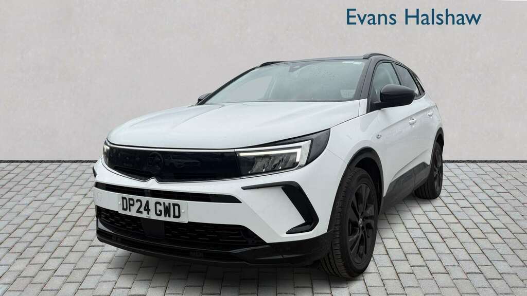 Vauxhall Grandland 1.6 Plug-in Hybrid Gs 2024 White #3
