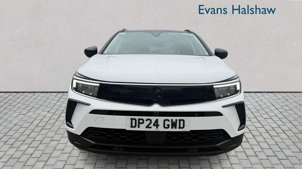 Vauxhall Grandland 1.6 Plug-in Hybrid Gs 2024 White #2