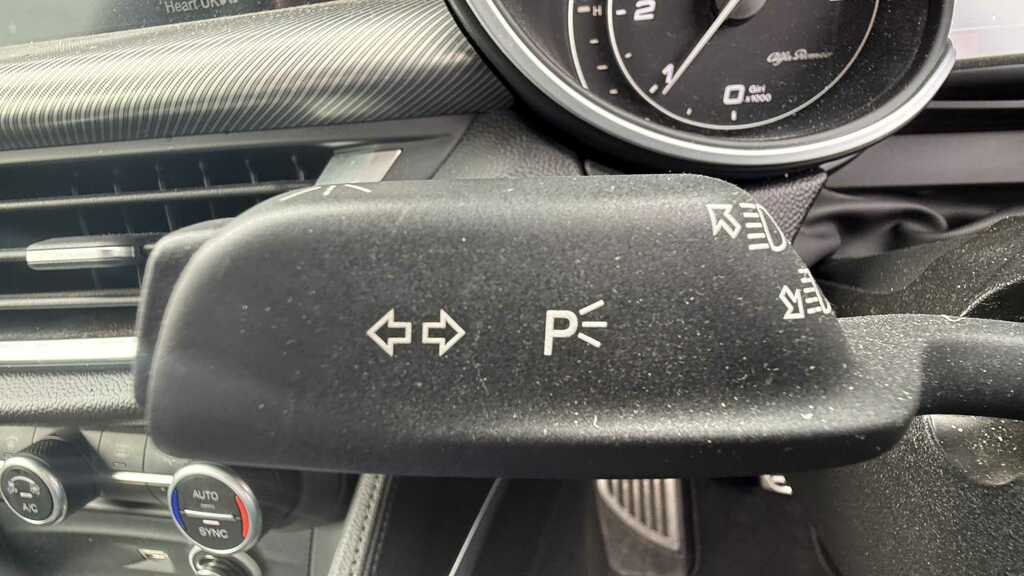 Alfa Romeo Stelvio Speciale 2.0 Turbo Startstop 280Ps White #18