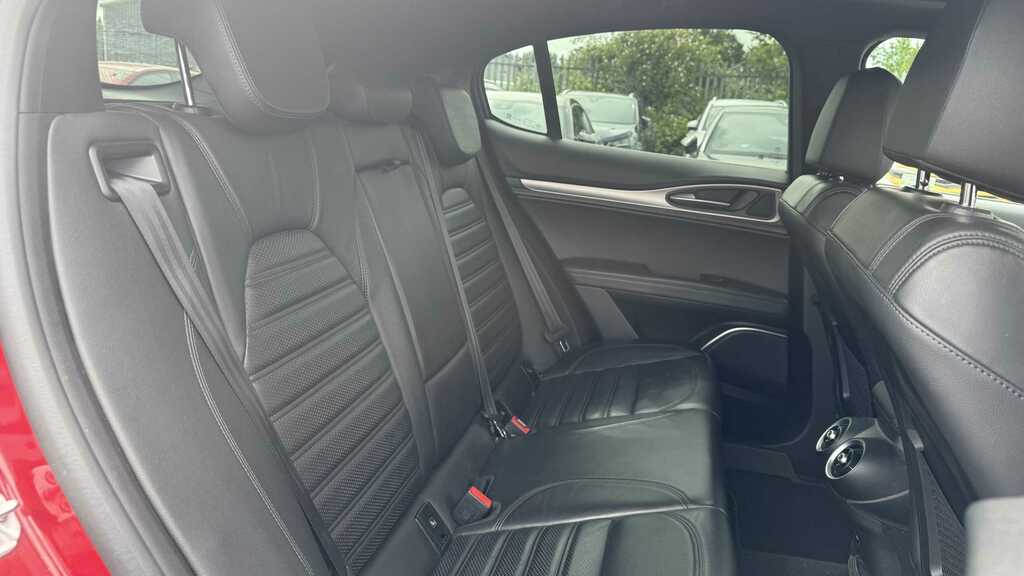 Alfa Romeo Stelvio Speciale 2.0 Turbo Startstop 280Ps White #10