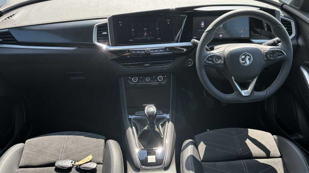 Vauxhall Grandland 157Kw Gs 73Kwh #8