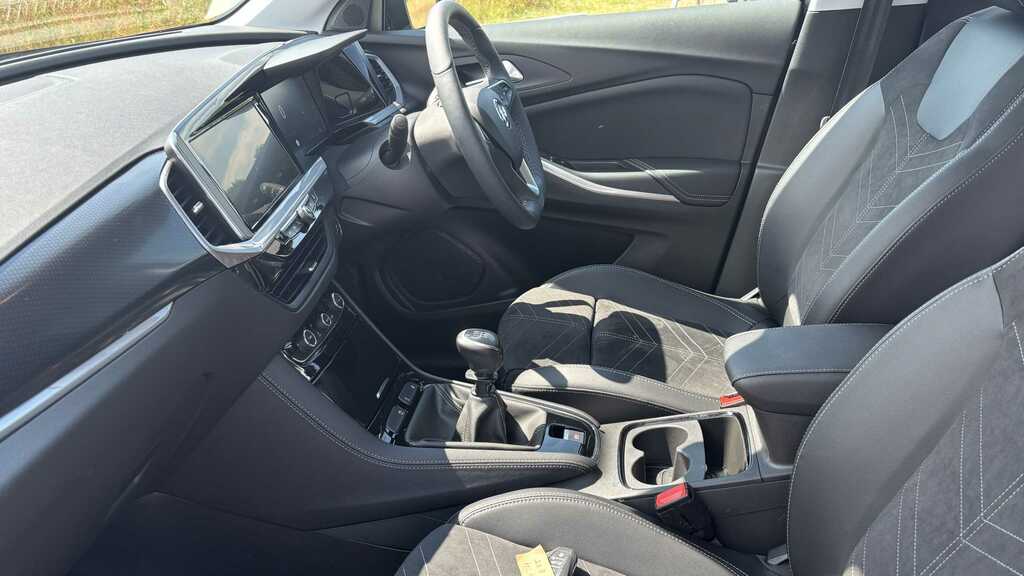 Vauxhall Grandland 157Kw Gs 73Kwh #9