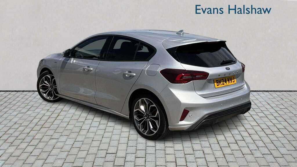 Ford Focus 1.0 Ecoboost Hybrid Mhev St-line X 2024 Silver