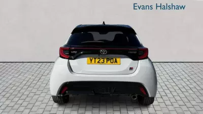 Toyota Yaris 1.5 Hybrid Icon Cvt Silver #7