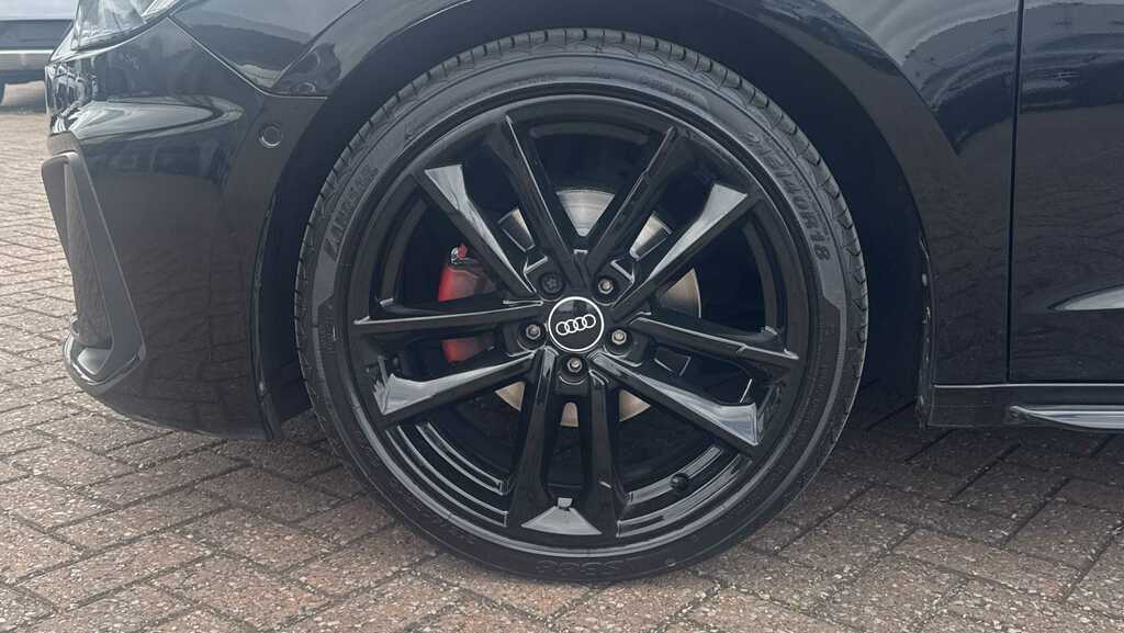 Audi A1 30 Tfsi 110 Vorsprung S Tronic 2021 HG70OPZ Black #6