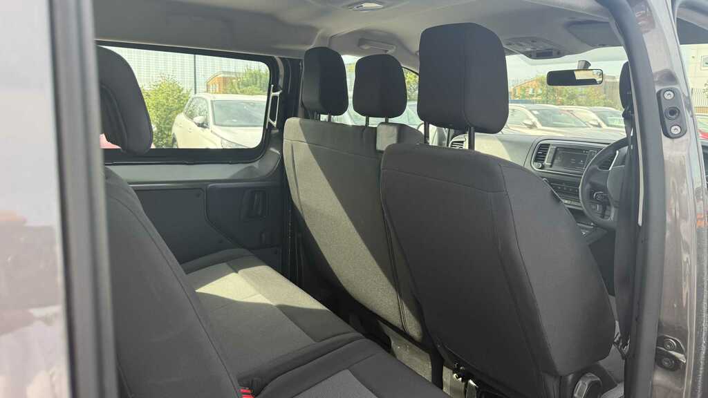 Vauxhall Vivaro Vivaro Life 100Kw Ultimate M 50Kwh Estate Grey #9