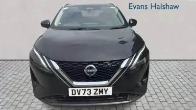 Nissan Qashqai 1.3 Dig-t Mh 158 Tekna Black #4