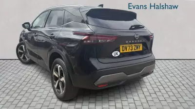 Nissan Qashqai 1.3 Dig-t Mh 158 Tekna Black #2