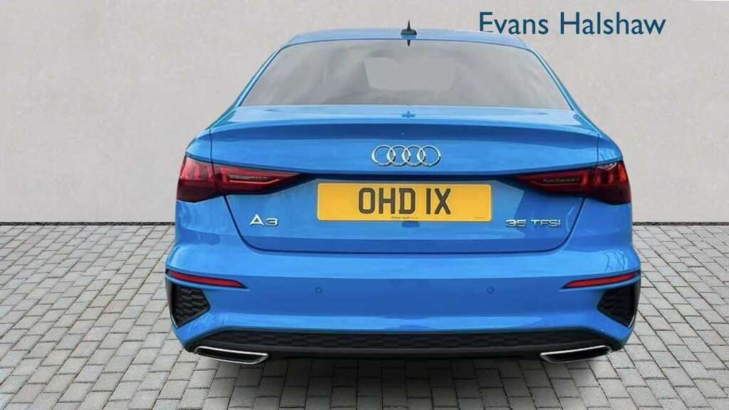 Audi A3 35 Tfsi S Line S Tronic 2020 RJ70FNM Blue #4
