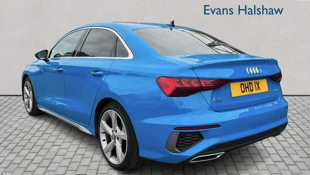 Audi A3 35 Tfsi S Line S Tronic 2020 RJ70FNM Blue #5