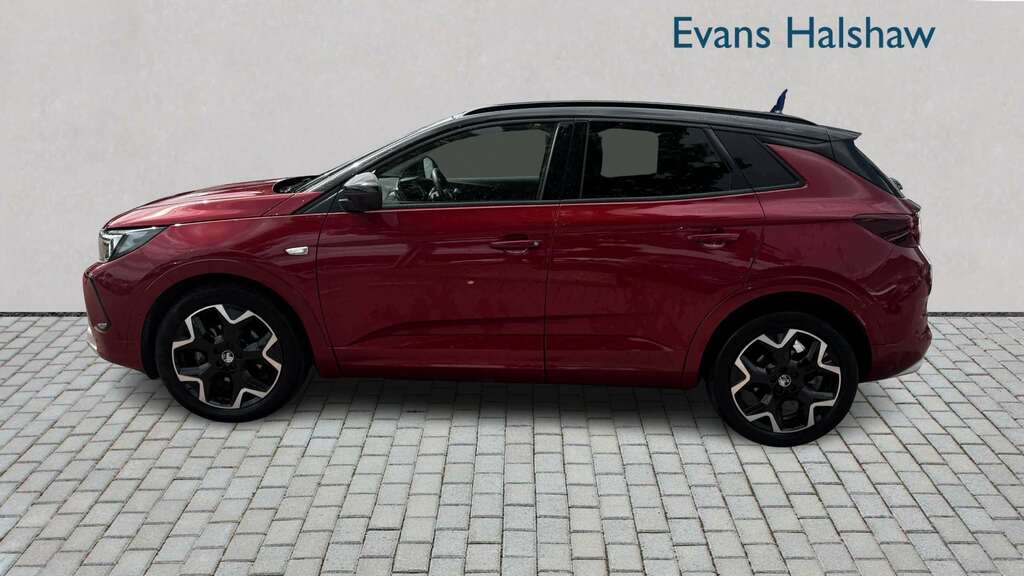 Vauxhall Grandland 1.2 Hybrid 136 Ultimate E-dct6 2024 Red #3