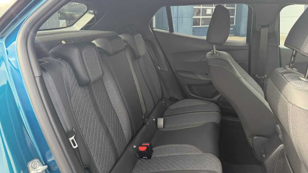 Peugeot 2008 1.2 Hybrid Gt Premium Suv Hybrid E-dsc6 #9