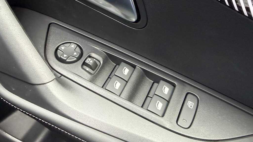 Peugeot 2008 1.2 Hybrid Gt Premium Suv Hybrid E-dsc6 #19