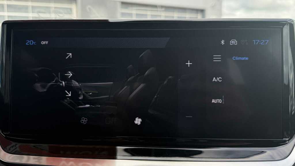 Peugeot 2008 1.2 Hybrid Gt Premium Suv Hybrid E-dsc6 #22