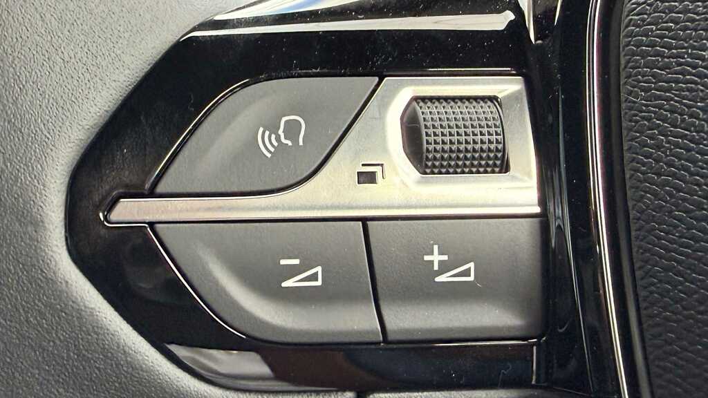 Peugeot 2008 1.2 Hybrid Gt Premium Suv Hybrid E-dsc6 #14