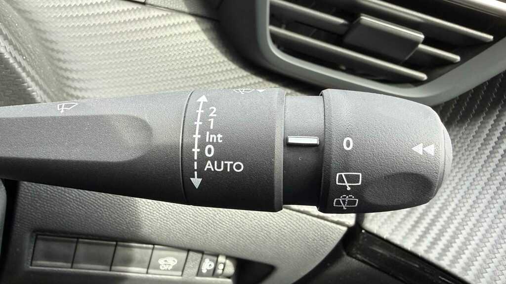 Peugeot 2008 1.2 Hybrid Gt Premium Suv Hybrid E-dsc6 #16