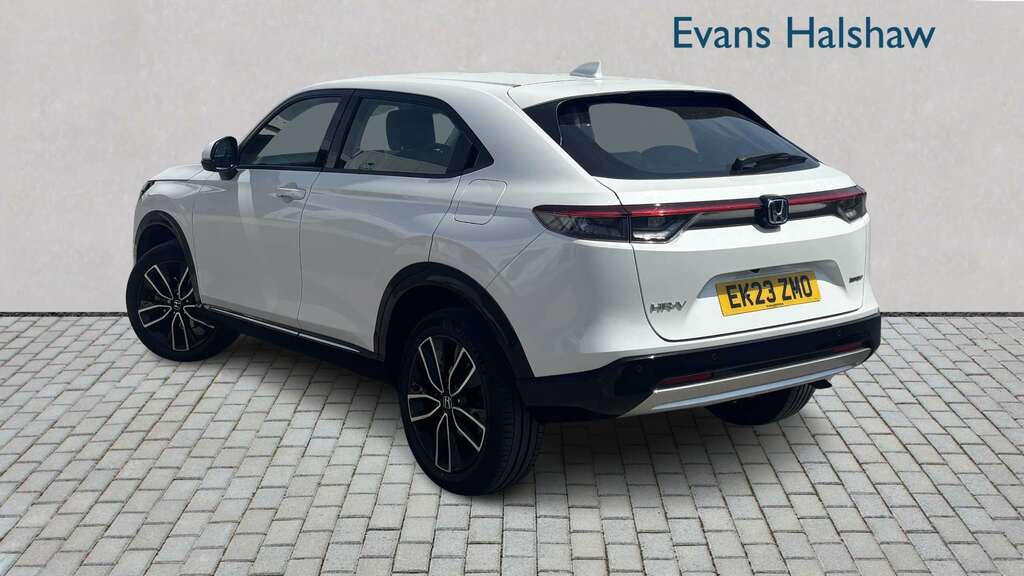 Honda Hr-V 1.5 Ehev Advance Cvt 2023 White #2
