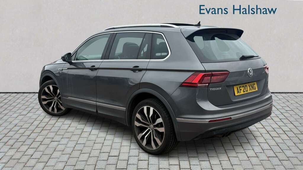 Volkswagen Tiguan 1.5 Match Tsi Evo Dsg 148 Bhp Silver #1