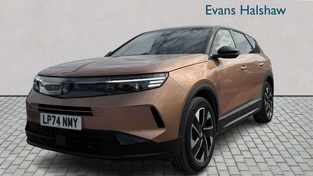 Vauxhall Grandland 1.2 Hybrid 136 Ultimate E-dct6 Pan Roof 20 Brown #3