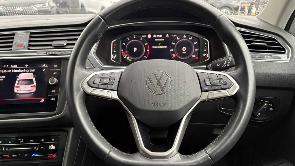 Volkswagen Tiguan 1.5 Tsi 150 Elegance Dsg 2023 FD72YBV White #5