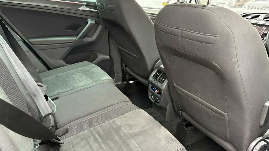 Volkswagen Tiguan 1.5 Tsi 150 Elegance Dsg 2023 FD72YBV White #6