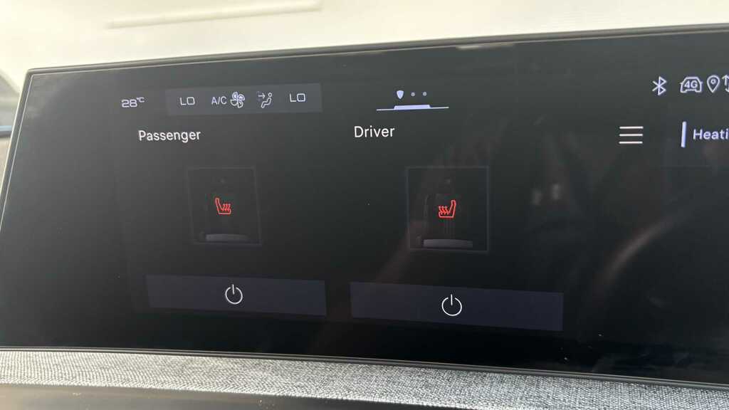 Peugeot 3008 1.6 12.4Kwh Allure Plug-in E-eat Black #15
