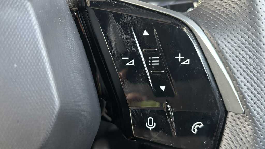 Peugeot 3008 1.6 12.4Kwh Allure Plug-in E-eat Black #19