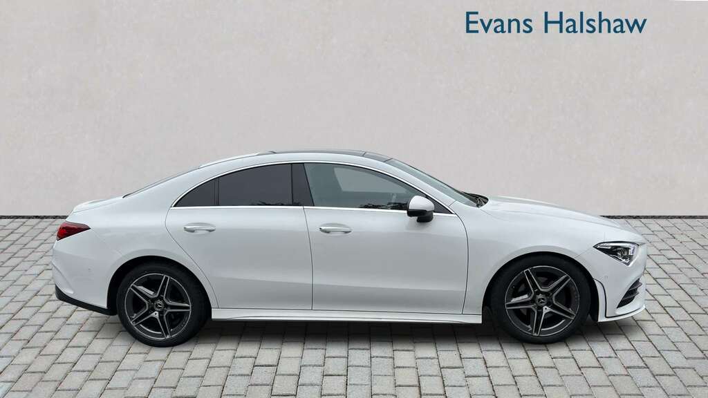 Mercedes-Benz CLA Class 1.3 Cla180 Amg Line Shooting Brake 7G-d White #3