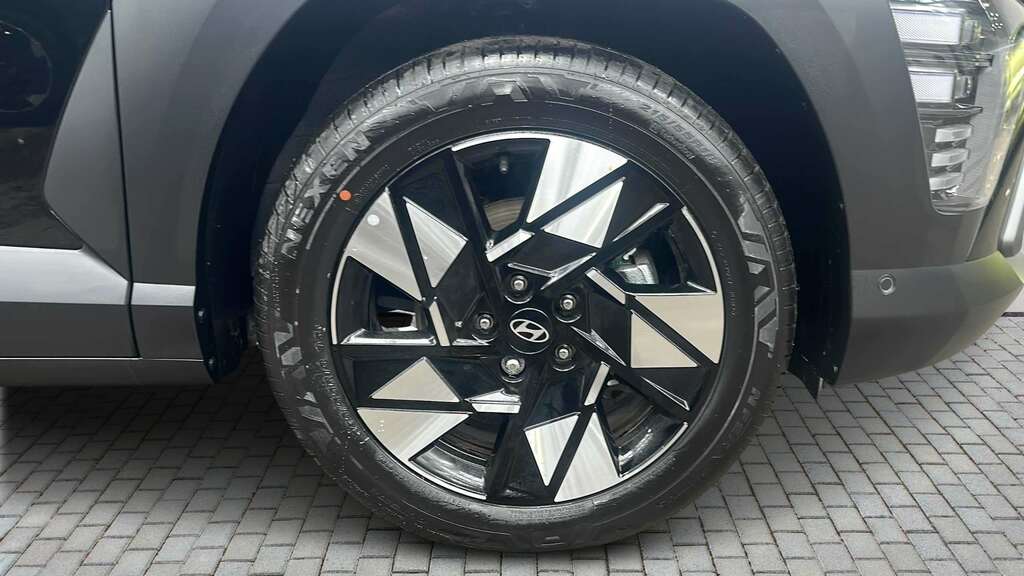 Hyundai Kona 1.6 Hybrid 138 Ultimate Dct 2026 Black #5