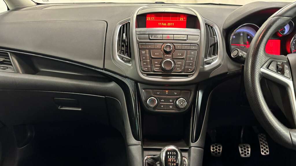 Vauxhall Zafira Mpv 1.8 16V Exclusiv Euro 5 201414 Black #16